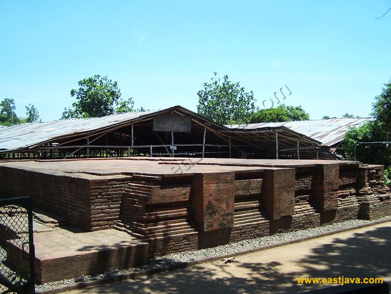 kedaton_temple_03.jpg