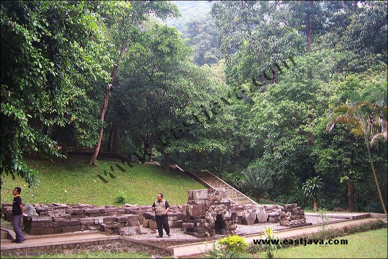 Jolotundo Temple - Inheritance Of King Airlangga - Majapahit Site