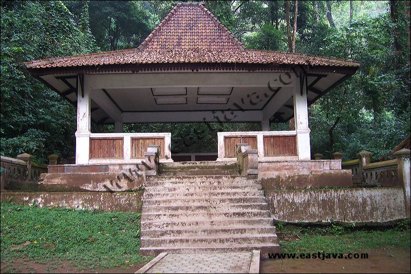 Jolotundo Temple - Inheritance Of King Airlangga - Majapahit Site