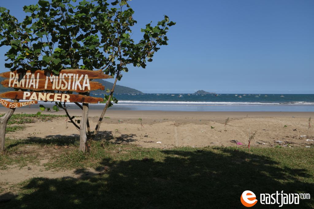 Mustika Beach Banyuwangi Tourism