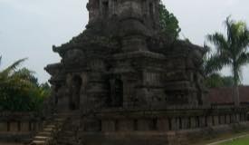 images/gallery/singosari-temple/singosari_temple_07.jpg