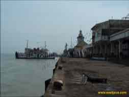 images/gallery/tanjung_perak/port-of-tanjung-perak-21.jpg